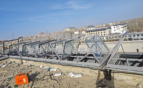 敦煌博物馆水磨沟排烟天窗