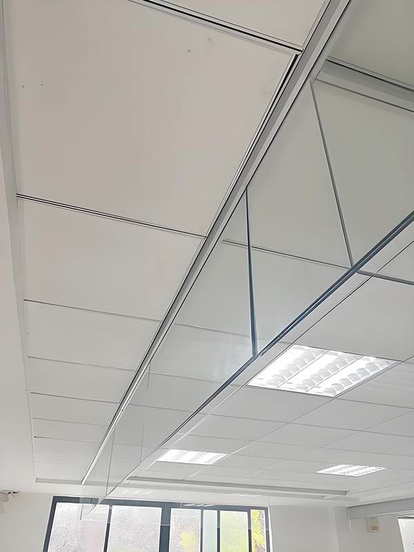 水磨沟玻璃水磨沟挡烟垂壁