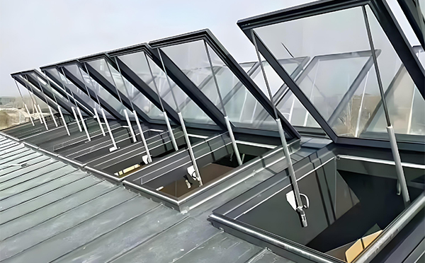 消防水磨沟排烟窗 消防水磨沟排烟窗