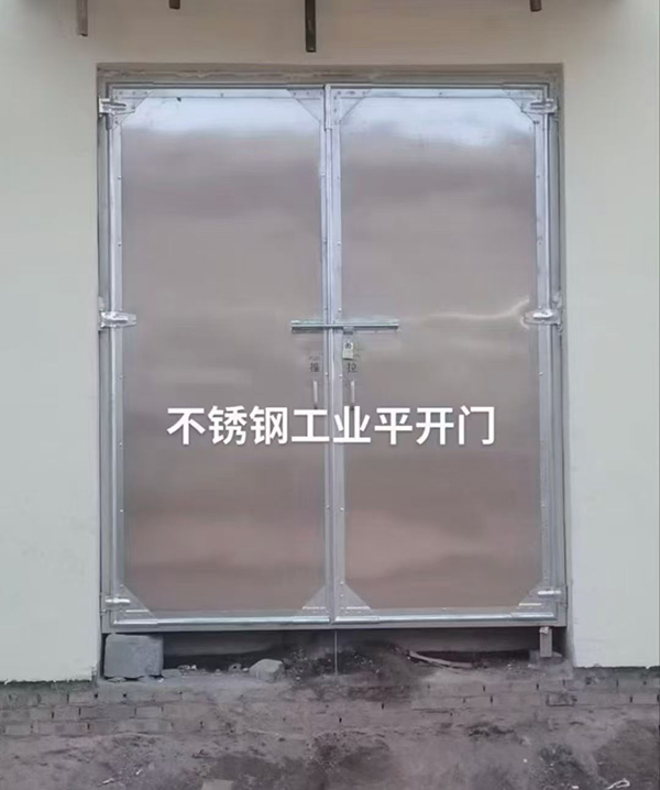 不锈钢水磨沟工业平开门在现代工业场景中的应用实践