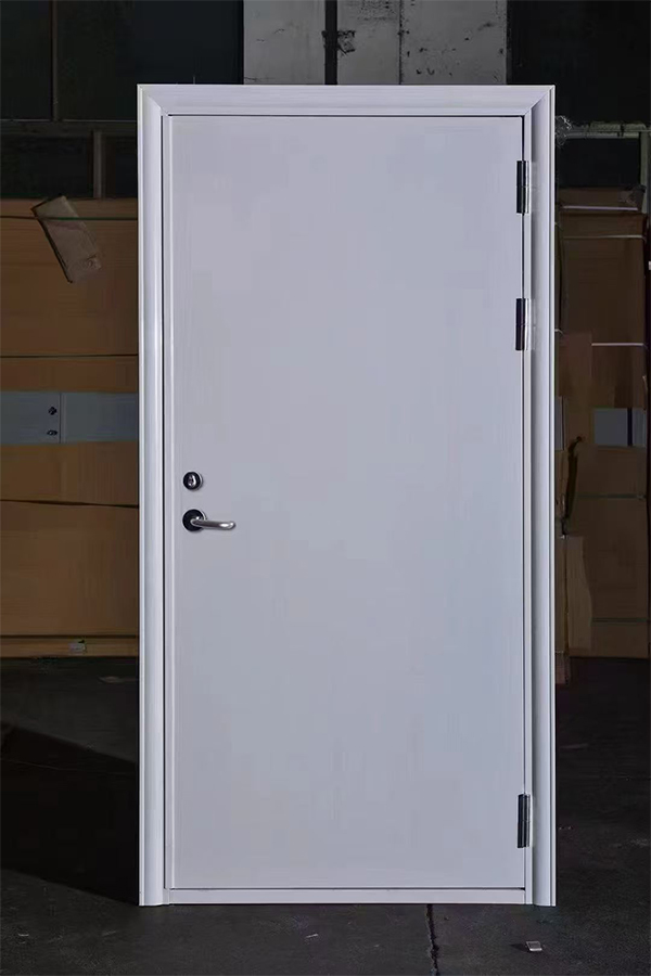 社区活动中心加装水磨沟防火门保障居民安全 社区活动中心加装水磨沟防火门保障居民安全